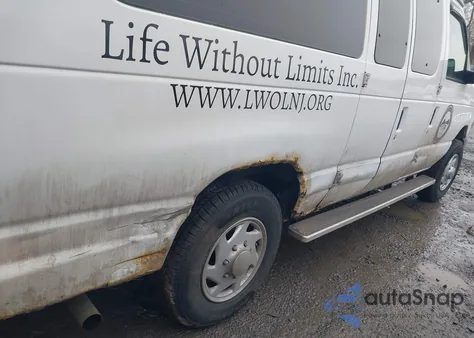 2013 Ford E-350 Super Duty Commercial из США, поврежденный, VIN 1FTSS3EL4DDB29560